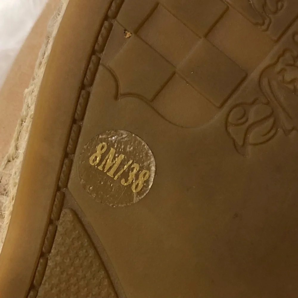 Vince Camuto Beige Suede Espadrille Shoes Sz 8 - Picture 9 of 11